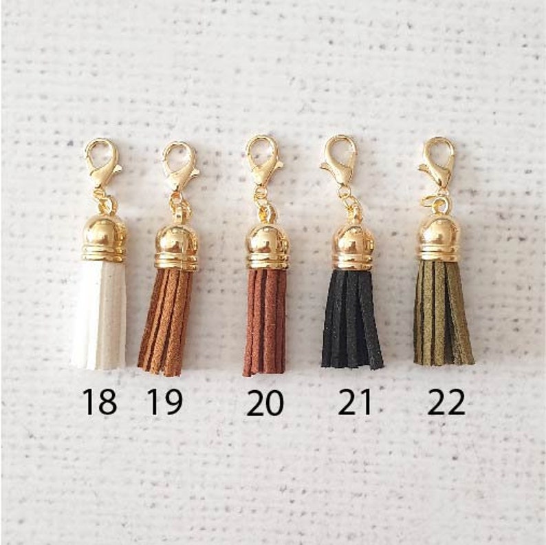 Tassels Zipper Charm, Faux Suede Tassel Charm, Tassel Clip, Stitch Marker, Journal Charm, Accessoires de sac à main, Purse Charm, UK Shop image 7