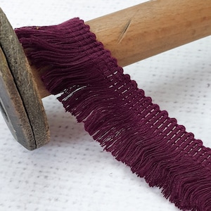 BURGANDY fringe trim 2.5cm / 1&#39;&#39; wide viscose silky brush fringe tape ribbon tassel trim, dressmaking craft upholstery Retro, UK (No 14)