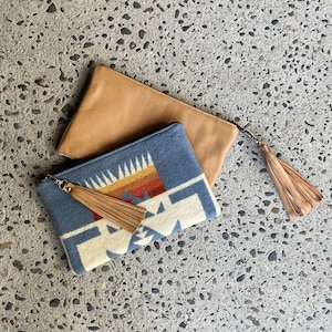 Embrague de cremallera del suroeste en lana Chief Joseph Shale con flecos de cuero, embrague tribal, bolso boho de mujer