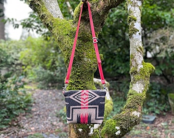 Western Cross body Bag-wool and leather bag-Harding Black and Red-Tribal Women's Shoulder bag-Southwestern Design Bag-zipper top Bag