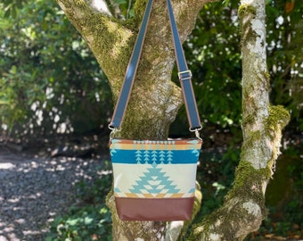 Sporty Cross body Bag in wool and leather-Rancho Arroyo Aqua-Tribal Women's Shoulder bag-leather Southwestern Design Bag-zipper top Bag