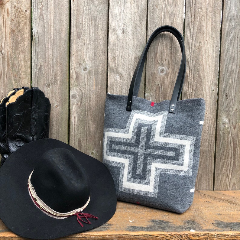 Cross Design Classic Tote Bag in Pendleton wool San Miguel-Women/'s Tote Bag Charcoal Gray Wool Tote Womens Shoulder Bag