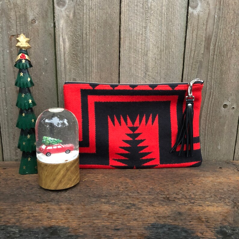 Tribal Zipper Clutch In Pendleton Wool Walking Rock With Etsy