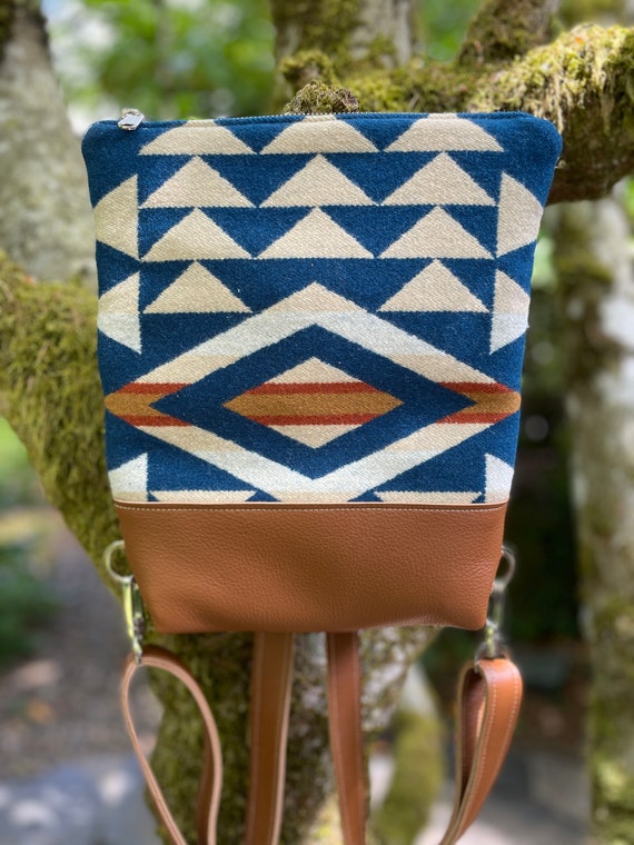 Pendleton navy blue southwestern small backpack Pendleton RARE Wool & Nylon Mini-Backpack Southwest Print W  main image 3