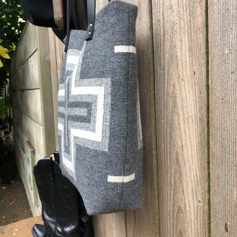Cross Design Classic Tote Bag in Pendleton wool San Miguel-Women/'s Tote Bag Charcoal Gray Wool Tote Womens Shoulder Bag