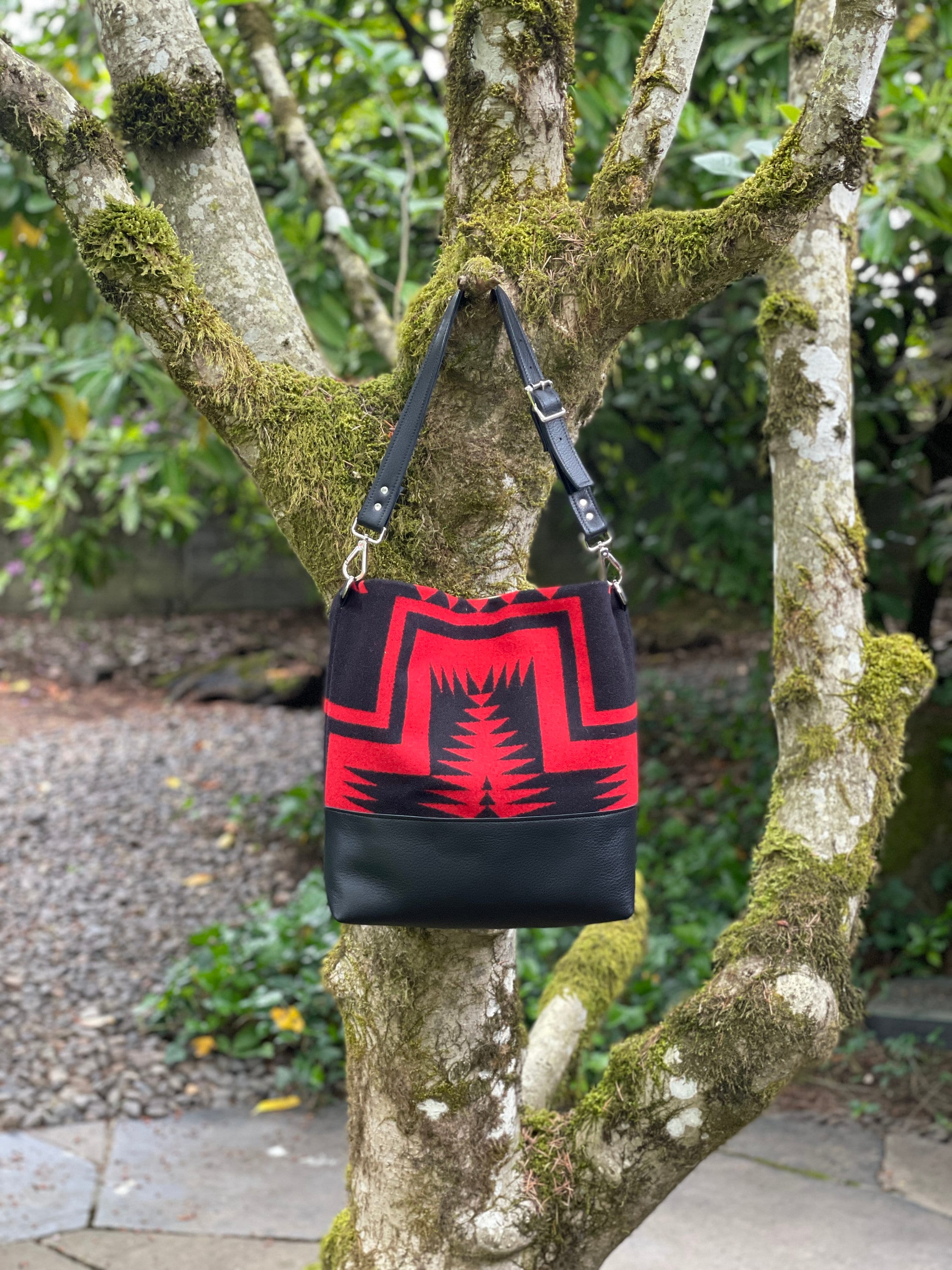 ISO Pendleton San Miguel Bucket Bag Backpack Purse Pendleton Bucket Bag - Etsy main image 2