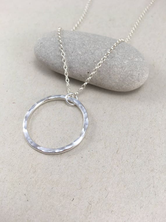 Large circle pendant necklace discount