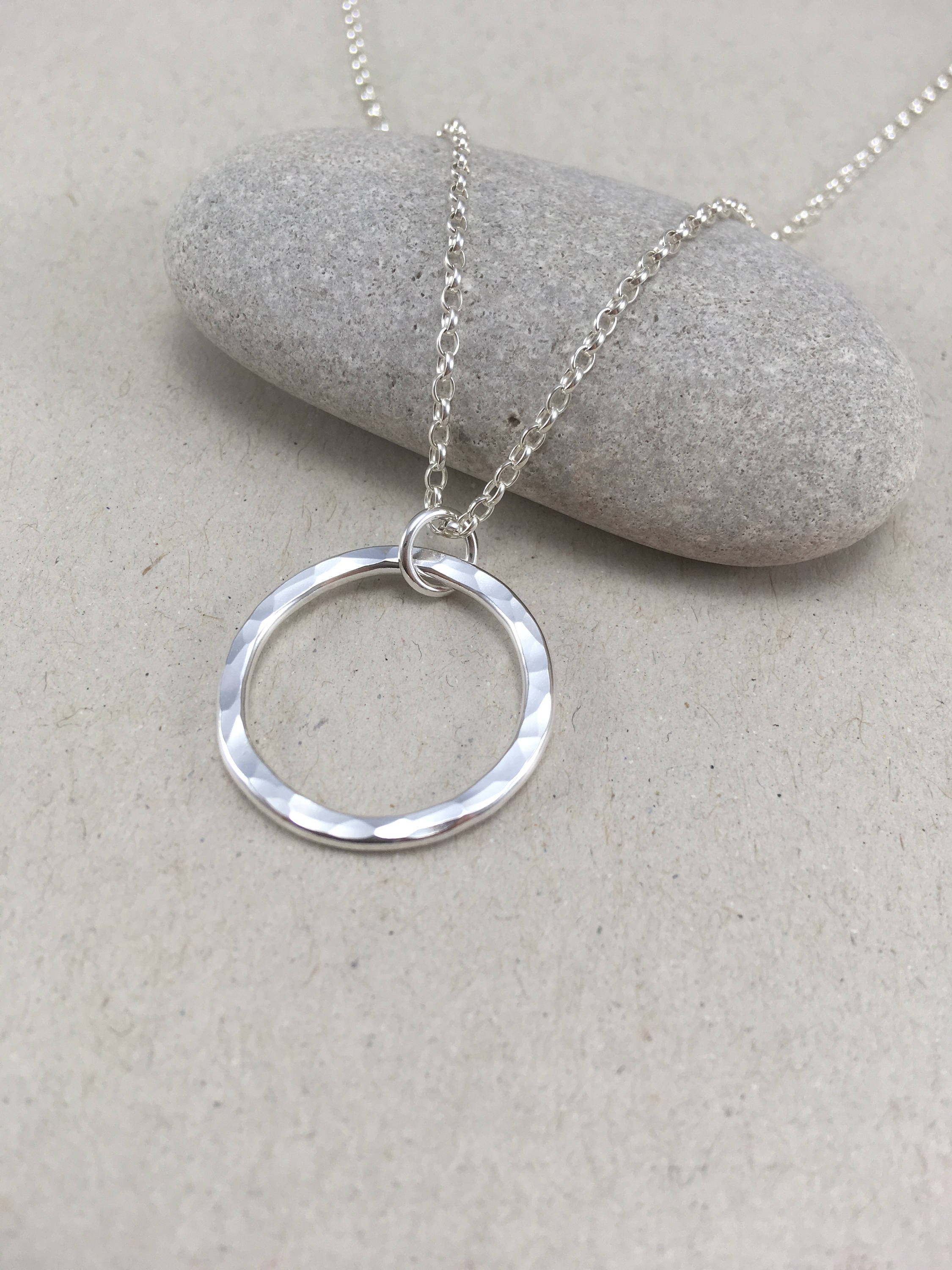 HAMMERED STERLING SILVER CHAIN NECKLACE – Penwarden Fine Jewellery