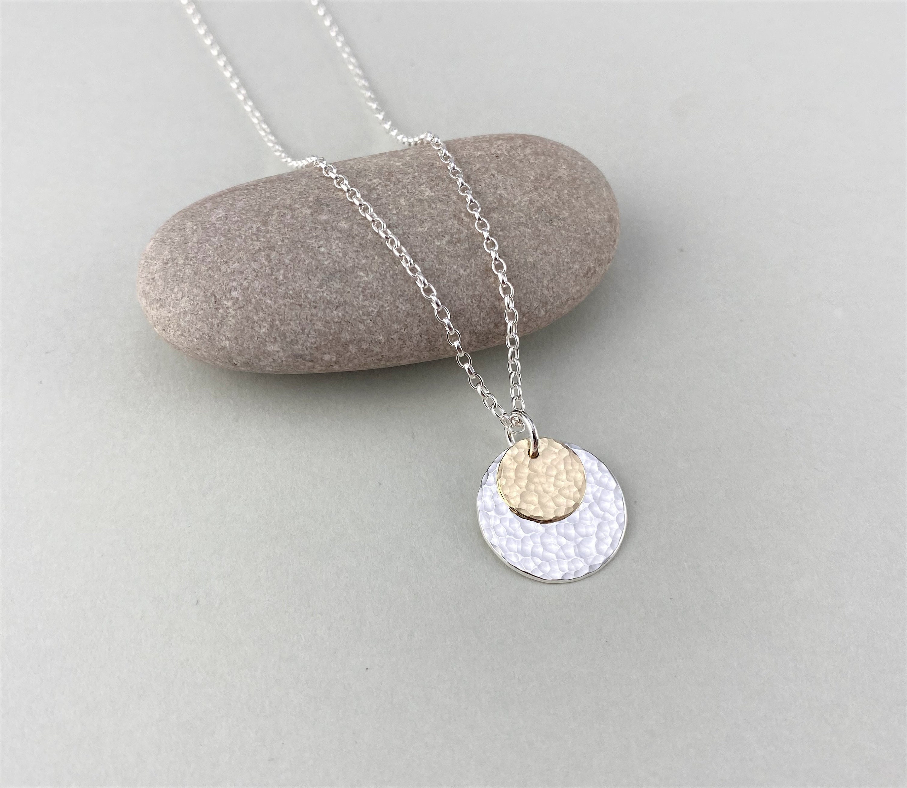 9ct gold shop disc necklace