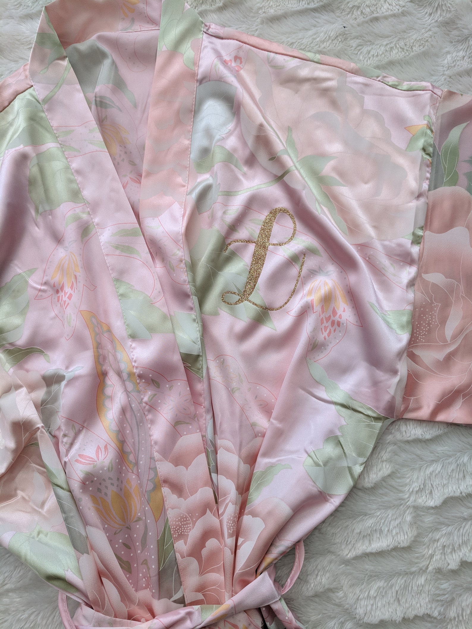 Flower Girl Robe // Bridal Robe // Bride Robe // Bridal Party - Etsy