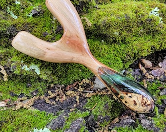 Natural Fork Slingshot/Catapult with Resin and Maple Burl Palm Swell