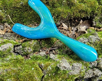 Kleine Gießharz Schleuder/Katapult in Blau und Grün Perlglanz