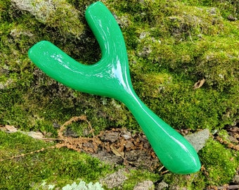 Kleine Gießharz Schleuder/Katapult in Glow-in-the-Dark Apfelgrün