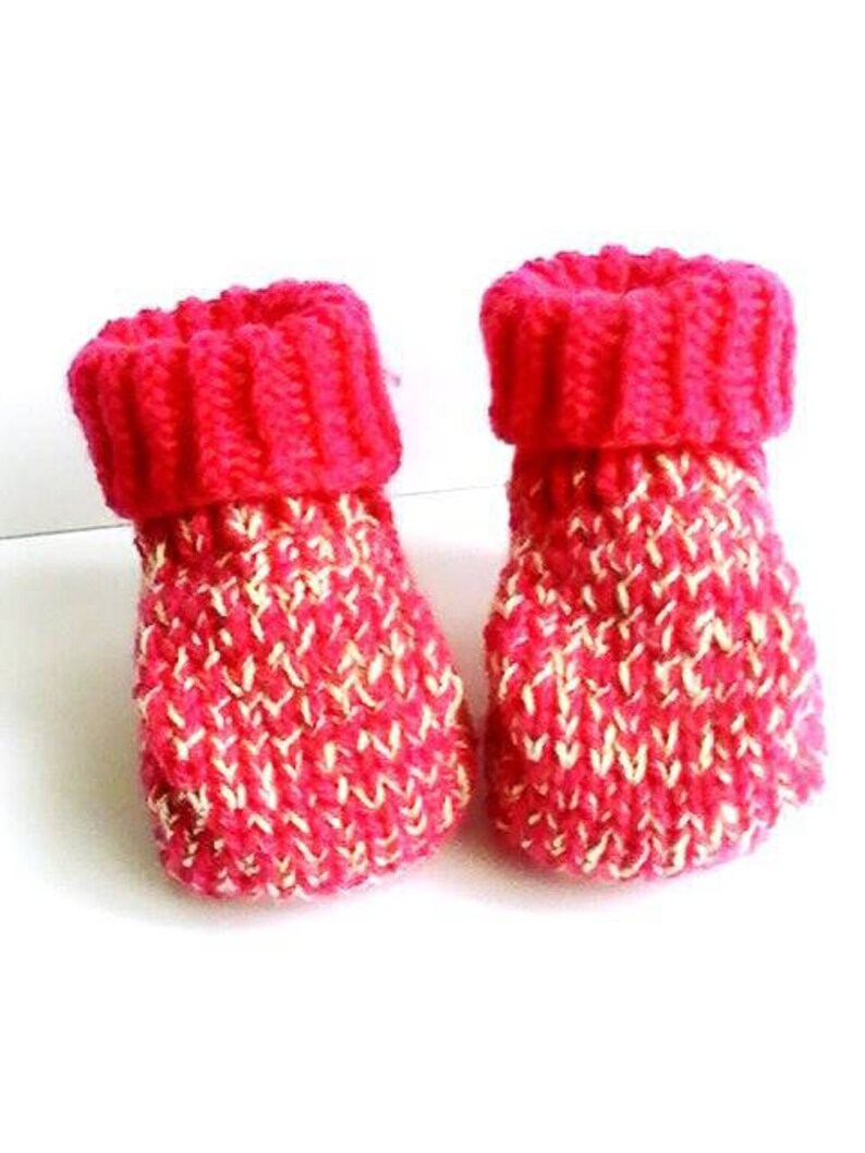 Chaussons et bandeau rose fuchsia pour bébé image 3