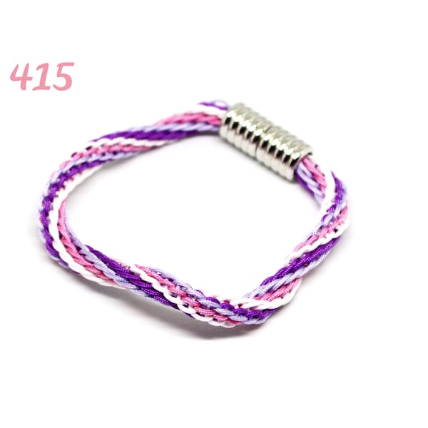 Bracelet tissé en fil de nylon gris, mauve, rose et blanc