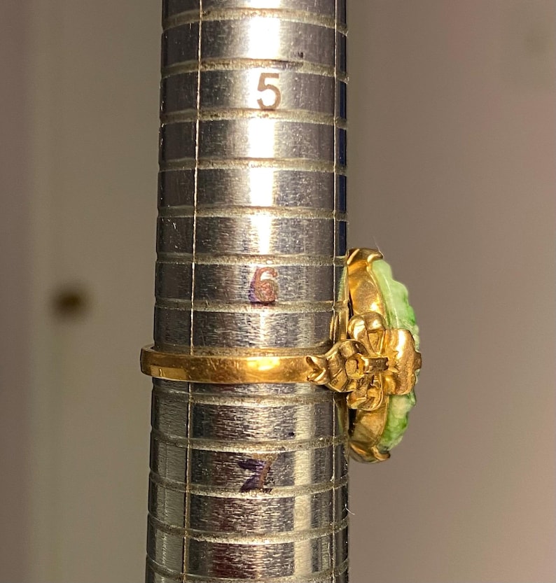 Vintage Hand-Carved Chinese Jade Ring made of 10K Gold Filled, c. 1930 image 8