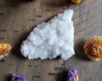 Quartz Crystal Cluster// Hand mined with Crystal points// Crystal// Stone// Healing crystal