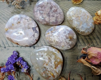 Flower agate palm stones// Crystal palm stones// palm stones