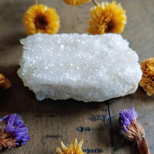Quartz Crystal Cluster// Hand mined with Crystal points// Crystal// Stone// Healing crystal