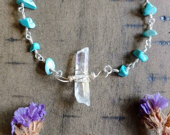 Aura quartz & beaded bracelet// Crystal bracelet// Crystal jewelry// gemstones// boho style//