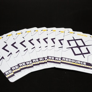 Juego de cartas Gundam TCG/CCG/Recursos de plástico premium de tamaño completo compatibles