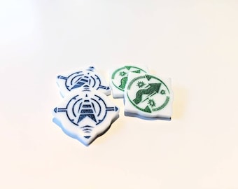 Acrylic Double Sided Cloak and Evade tokens