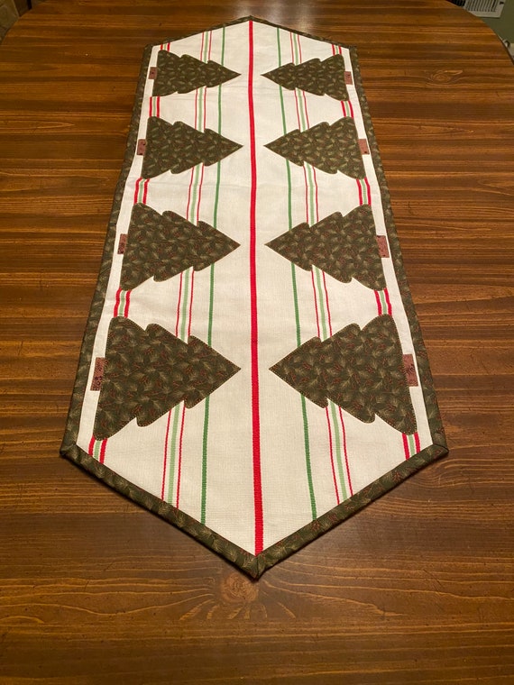 Table Runner - RagsToRunners Collection - Christmas Tree Quilted Table Runner - #QR-60