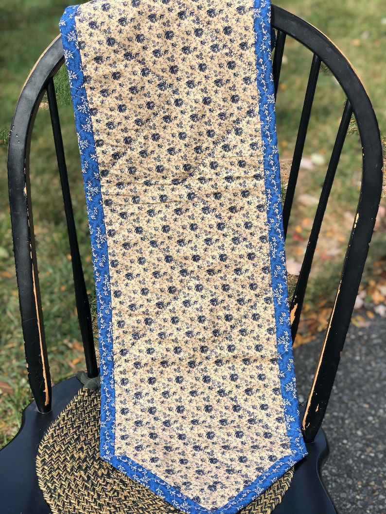 Table Runner Blue Zig Zag Quilted Table Runner QR35 Etsy