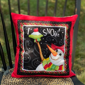 Pillow - Snowman Loves Snow Flannel Pillow Set - #QP-148