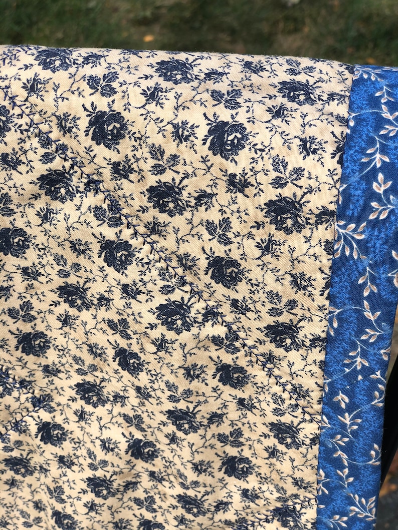 Table Runner Blue Zig Zag Quilted Table Runner QR35 Etsy