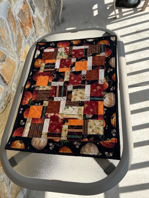 Table Runner - Pumpkin Pleasure Quilted Table Runner - #QR-65