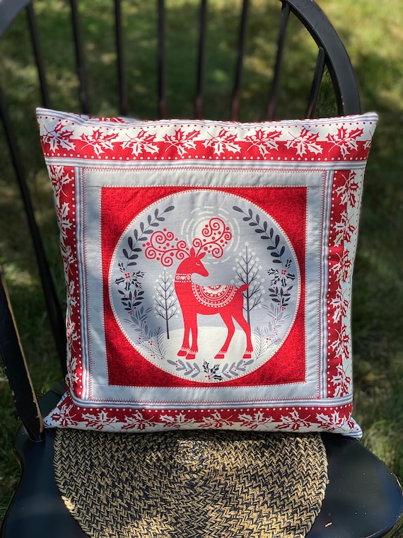 Pillow - Scandinavian Standing Red Reindeer Quilted Pillow Set - #QP-155