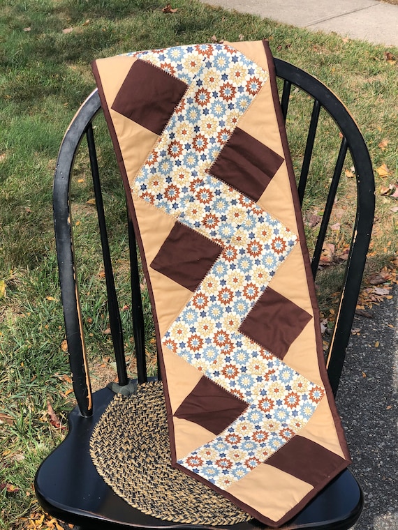 Table Runner - Blue & Brown Stars Quilted Zig Zag Table Runner - #QR-36