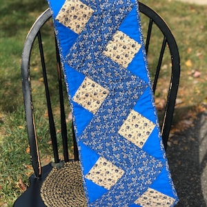 Table Runner - Blue Zig Zag Quilted Table Runner - #QR-35