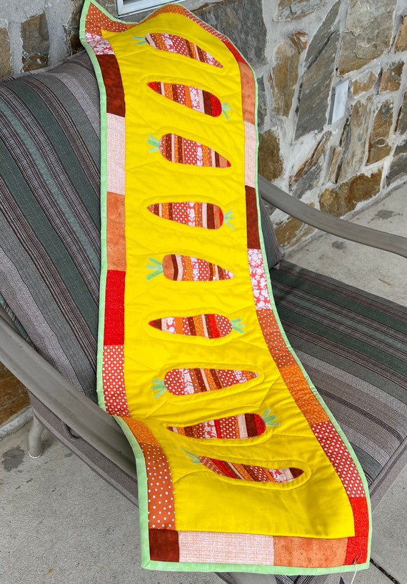 Table Runner - Nine Spring Carrots Quilted Table Runner - #QR-67