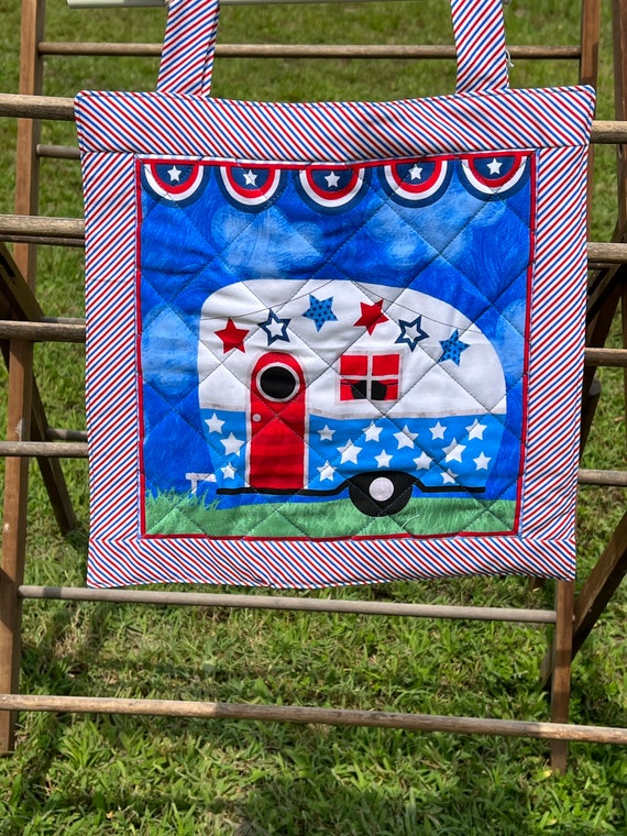 Wall Hanging - White Camper Quilted Wall/Door Hanging - #WH-15