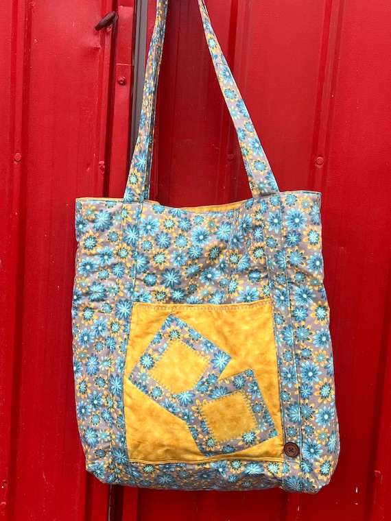 Large Tote - Blue Daisies from our Signature Collection Quilted MegaBag - #MB-72