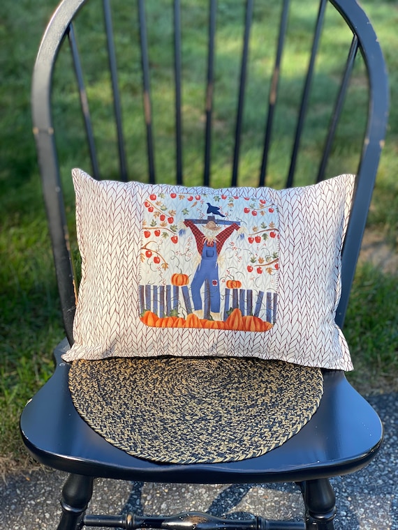 Pillow - Scarecrow in the Patch Quilted Pillow - #QP-158