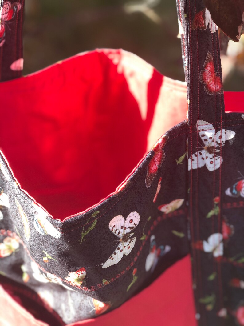 Totes #MB-35 Butterfly Fields \u201cSignature Collection\u201d Quilted MegaBag