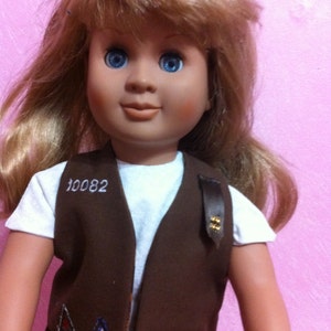 Brownie Uniform for American Girl Size Doll with brown or kakhi shorts . Vest and blouse is fully lined, has your Troop #.