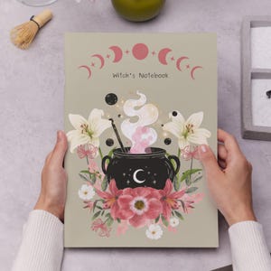 Witch's Notebook Quaderno Magico da Stampare  30 Pagine PDF A4 per amanti esoterismo, magia e streghe moderne | calderone magico con fiori