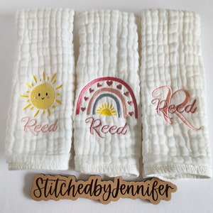 Lingettes personnalisées pour les rots de bébé, monogramme, brodé, bébé fille, soleil, seule ou lot de 3