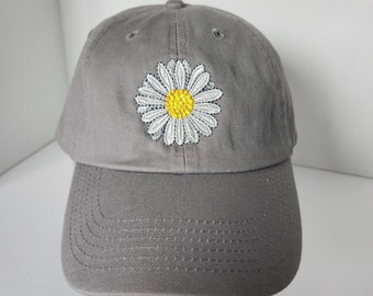 Daisy Floral Embroidered Hat, Baseball Hat.