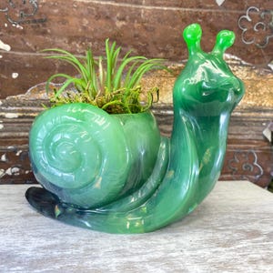 Green Snail Planter Iridescent Cottagecore Pot for Succulents Air Plants Fairy Garden Decor Unique Gift Whimsical Planter Nature Inspired