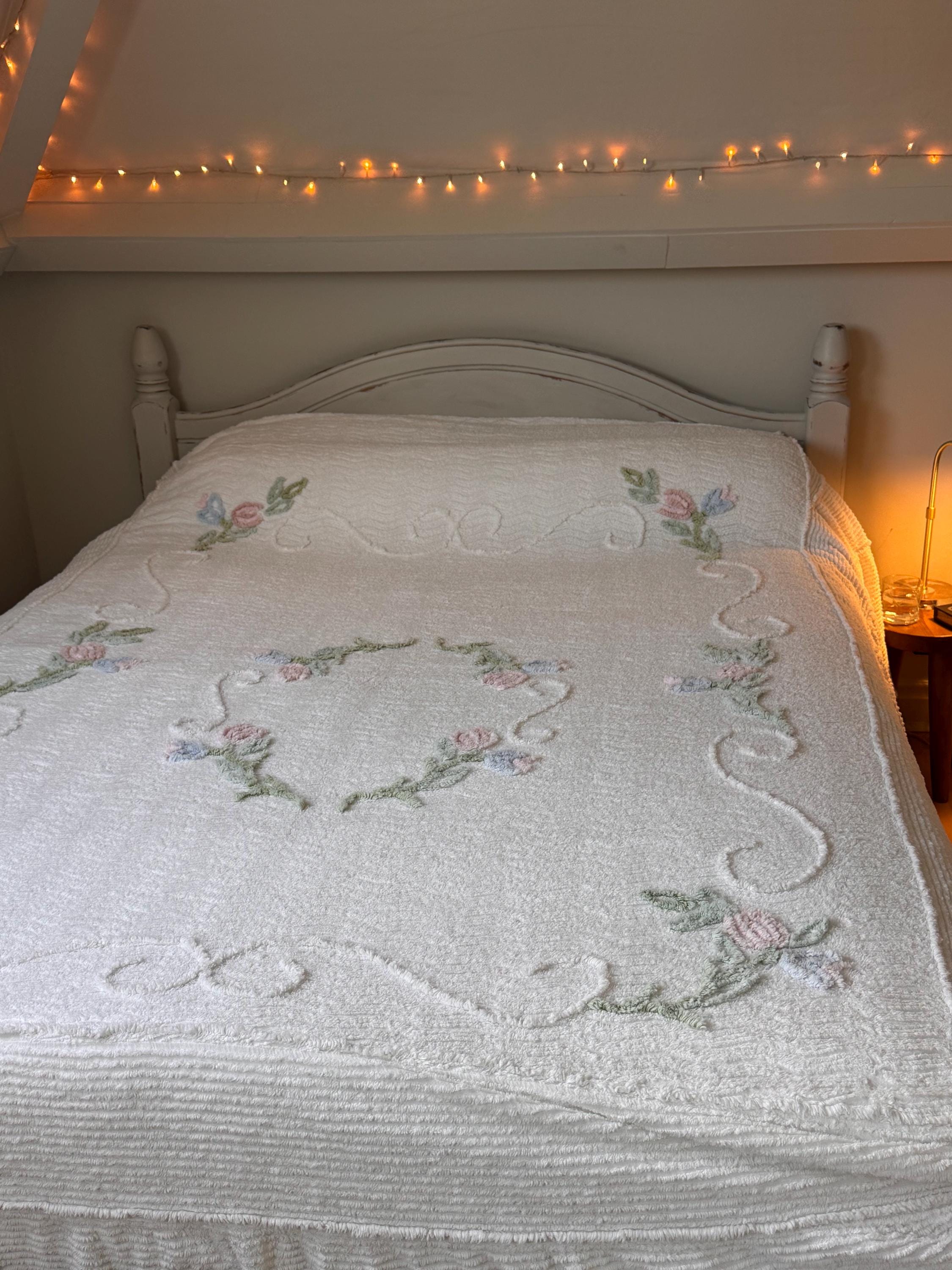 Touch Of Class Laurent Grande Bedspread Set Ecru Bedspread Set Kng