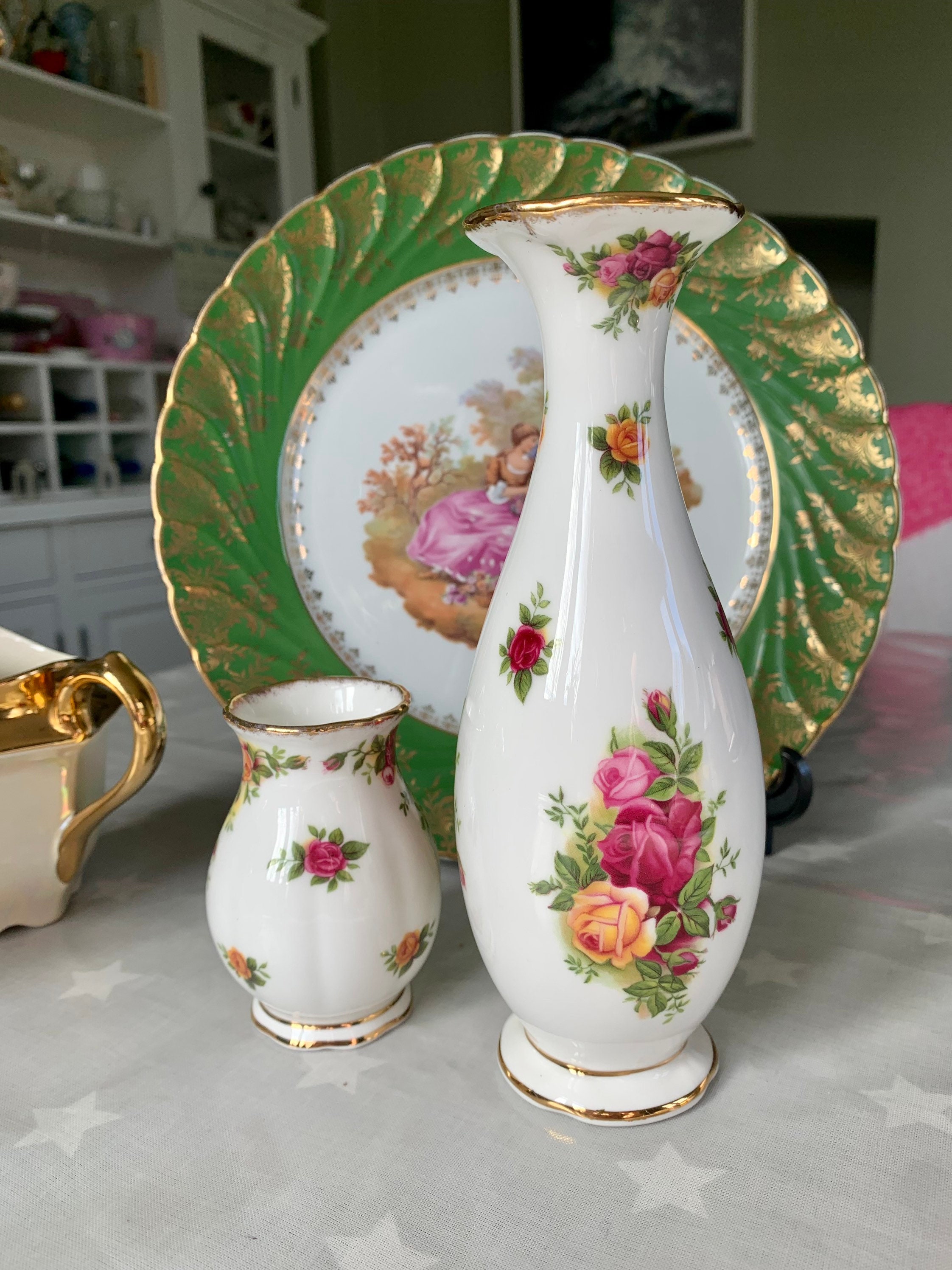 Old country roses clearance vase