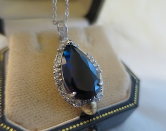 Vintage Art Deco design Jewellery Silver Dark Blue Sapphire crystal Necklace