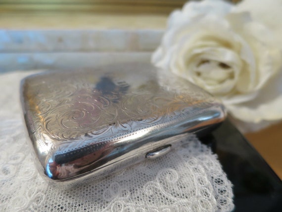 Antique 1902 Birmingham Solid Silver Engraved Case - image 9