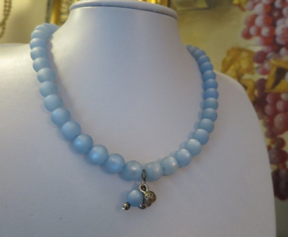 Gorgeous Vintage Pale Blue Lucite moonglow beaded… - image 5
