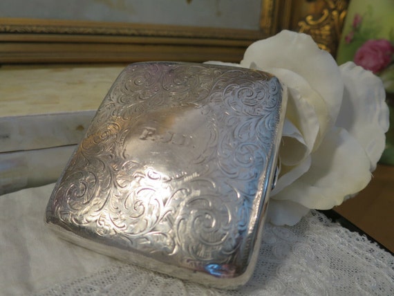 Antique 1902 Birmingham Solid Silver Engraved Case - image 10